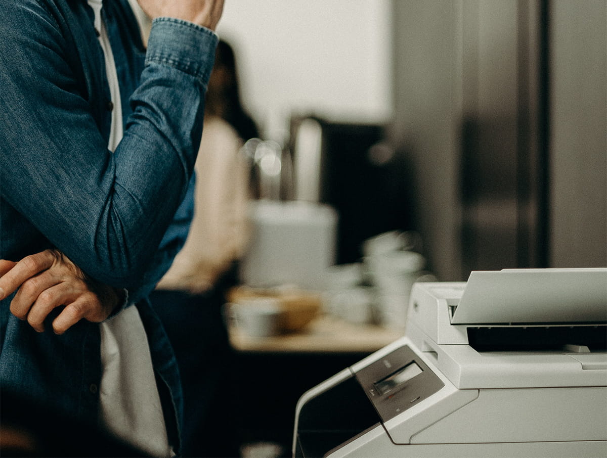 Beda Printer Cetak Label Pengiriman dan Thermal Biasa